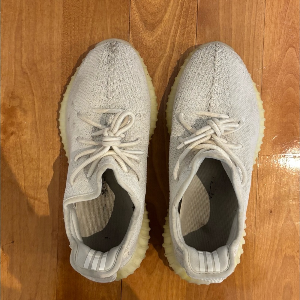 Yeezy Boost Al White Sneakers